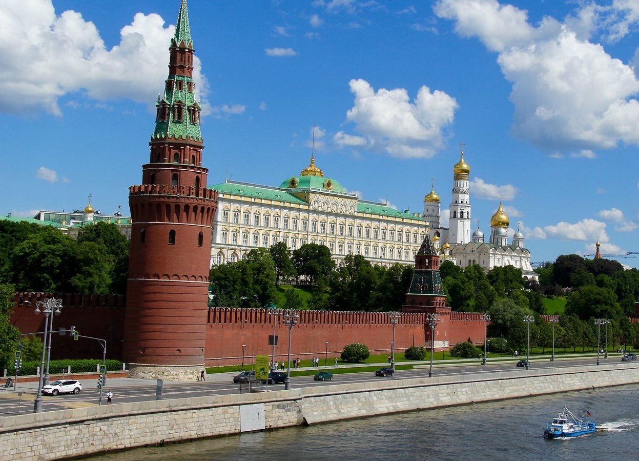 Kremlin view from Moscow River