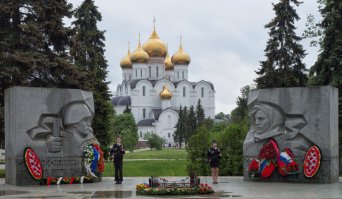 The capital of the Golden Ring: Yaroslavl town The capital of the Golden Ring: Yaroslavl town