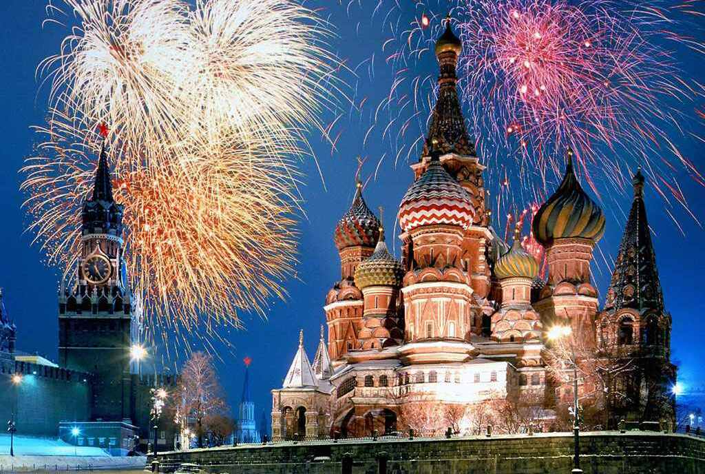 Russia Holidays: New Year or Christmas?<br>